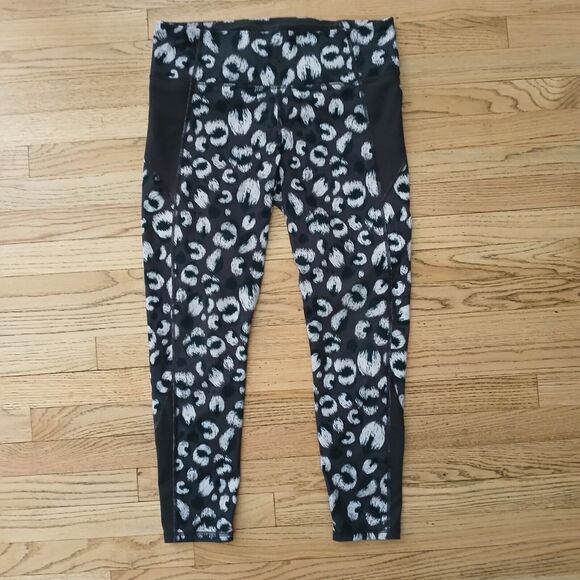 Under Armour Reebok 2 Pants Bundle XL Stretchy Leggings Jogger Sport Workout - Picture 5 of 13